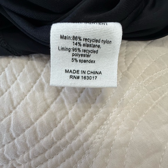 PRINCESS POLLY Elegant Black Long Sleeve Dress - Picture 9 of 10